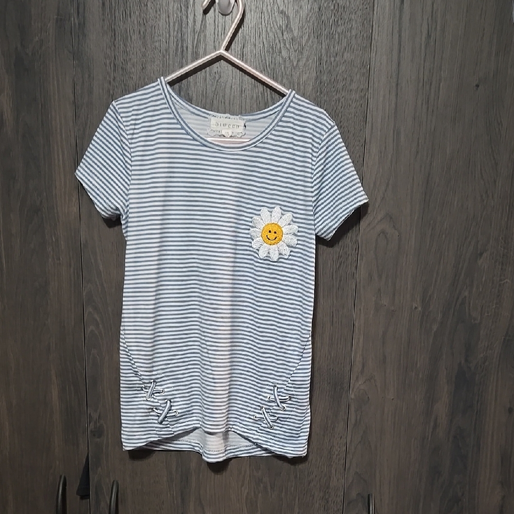 Btween Flower Top